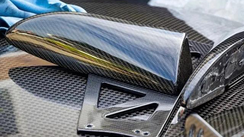 Koolstofvesel termoplastiese materiaal sal na verwagting motor- en lugvaartnywerhede transformeer